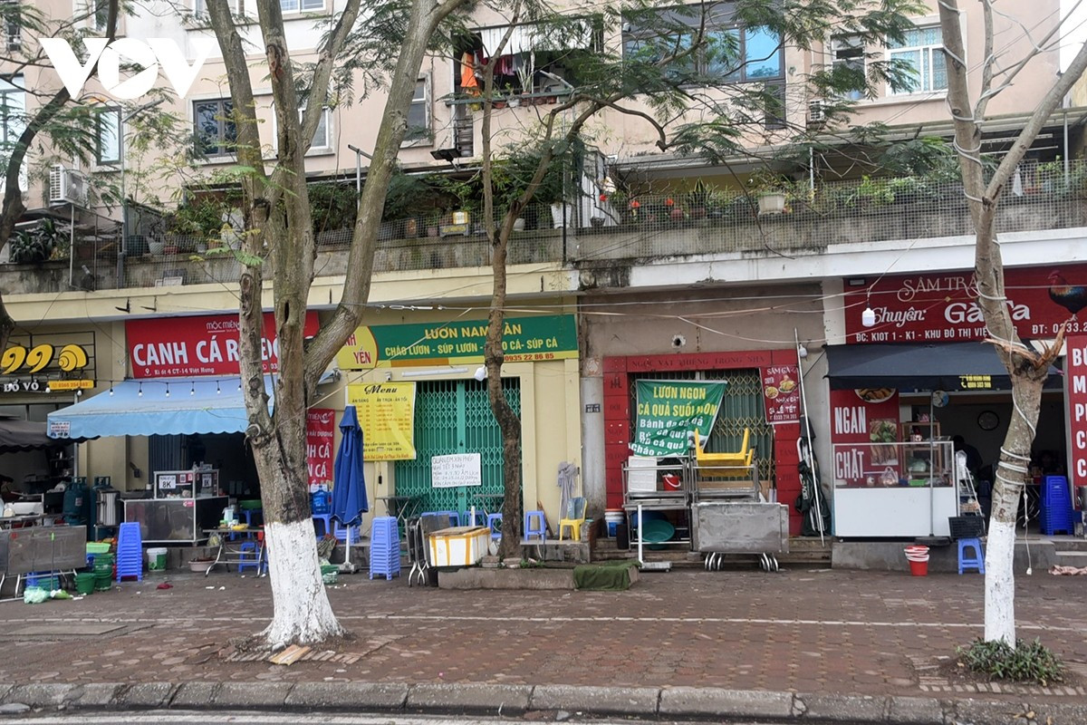 Anh Vũ Đình Thông, kinh doanh nông sản tại ki-ốt K1, Khu đô thị Việt Hưng cho biết, đã thuê ki-ốt tại đây hơn một năm để kinh doanh nông sản.