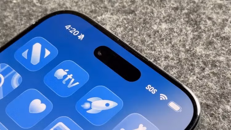 Các chuyên gia bảo mật khuyến nghị người dùng iPhone từ iPhone 11 trở lên cần cập nhật lên iOS 26.4.2 càng sớm càng tốt để tránh nguy cơ lộ nội dung tin nhắn riêng tư.