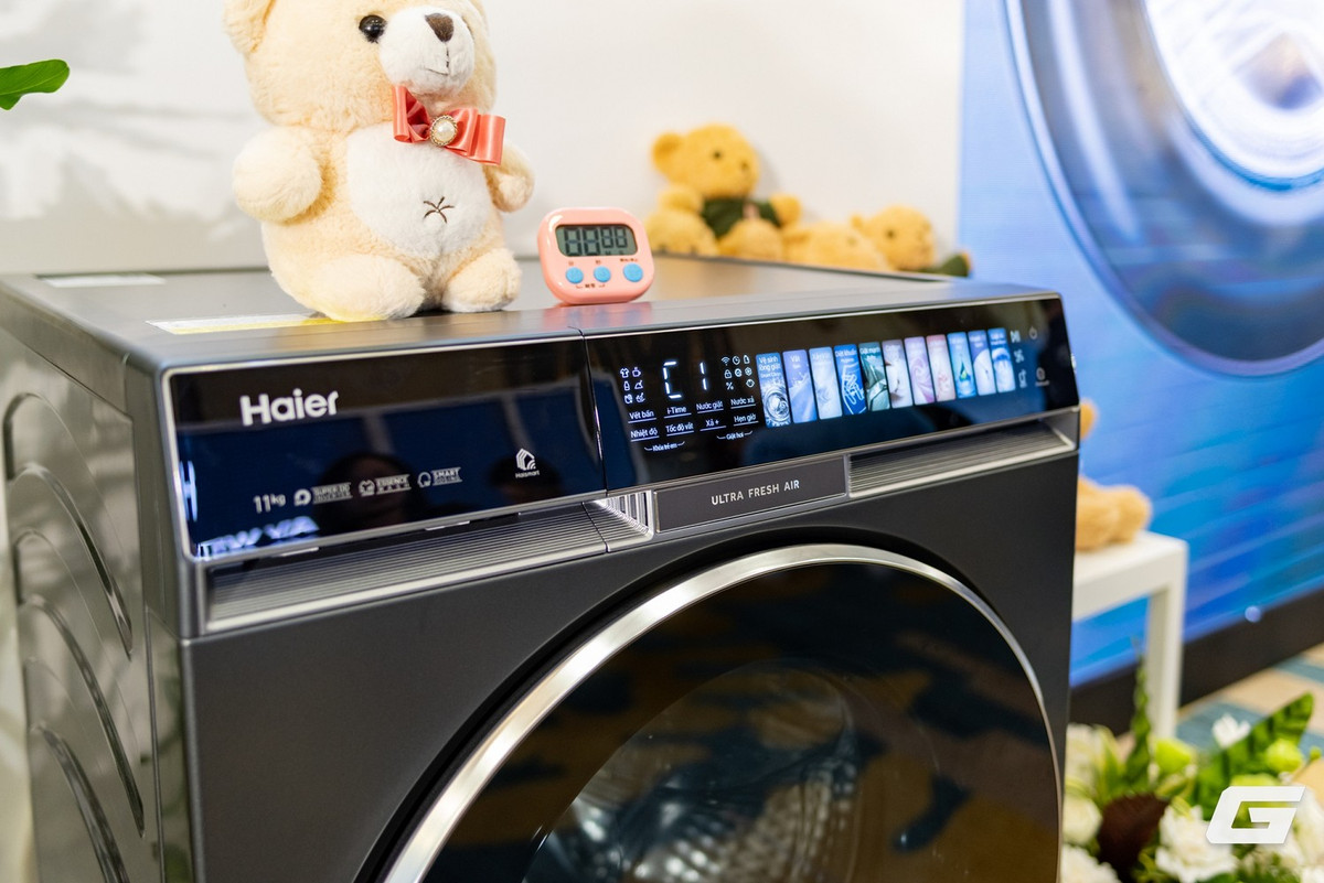 Giá máy dao động từ 16,99 triệu đến gần 80 triệu đồng, thuộc phân khúc cao cấp trên thị trường.(Ảnh: Genk)