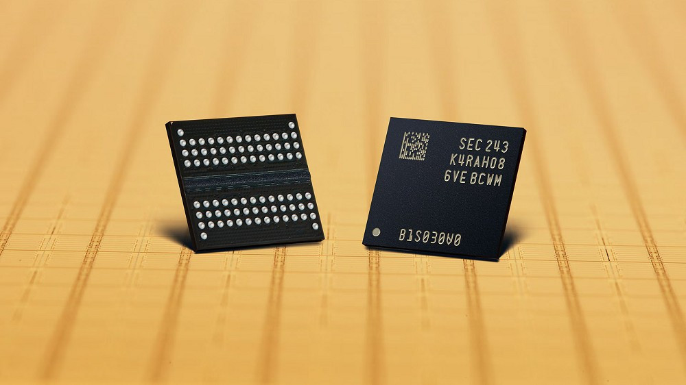 Ngay sau khi thỏa thuận được công bố, toàn bộ chuỗi cung ứng bộ nhớ rơi vào trạng thái mua hoảng loạn.