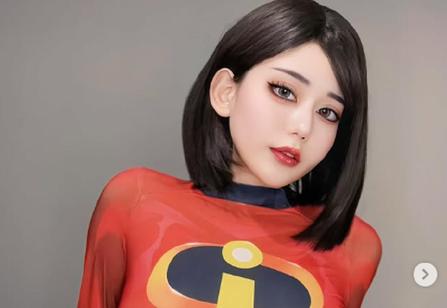 Với màn hóa thân đỉnh cao này, Kurosakiqi xứng đáng được xem là “nữ hoàng Elastigirl” của cộng đồng cosplay toàn cầu.