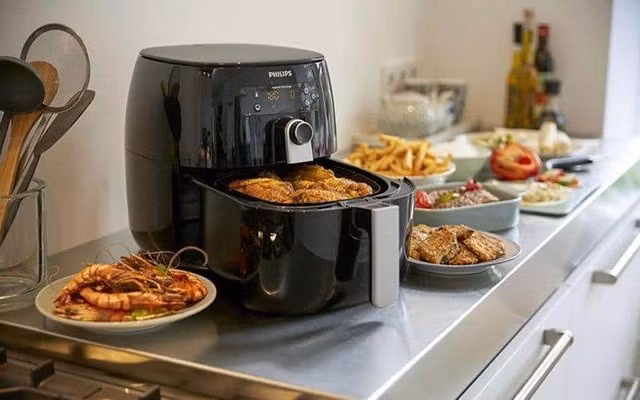 Chỉ cần hẹn giờ và nhiệt độ, bạn có thể rảnh tay làm việc khác.