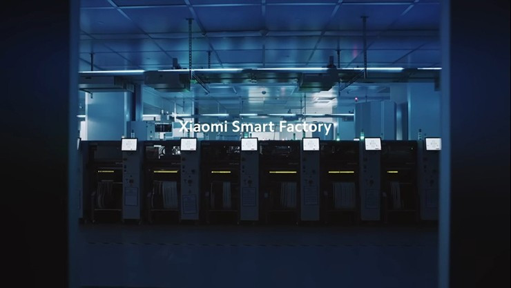 Các dây chuyền có thể lập trình linh hoạt để sản xuất nhiều dòng smartphone khác nhau và thử nghiệm sản phẩm mới trước khi thương mại hóa.