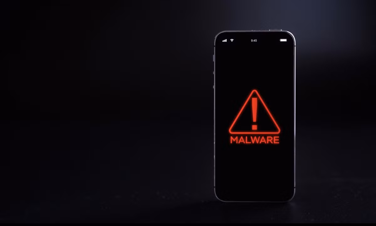 Không chỉ vậy, thao tác này còn là một lớp bảo mật giúp ngăn mã độc và gián đoạn các cuộc tấn công mạng.