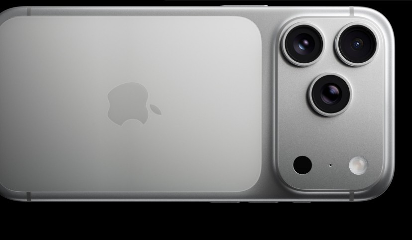 Trong khi đó, titan mạnh về độ bền và chống ăn mòn, phù hợp hàng không vũ trụ nhưng không lý tưởng để tản nhiệt. (Ảnh: Apple)