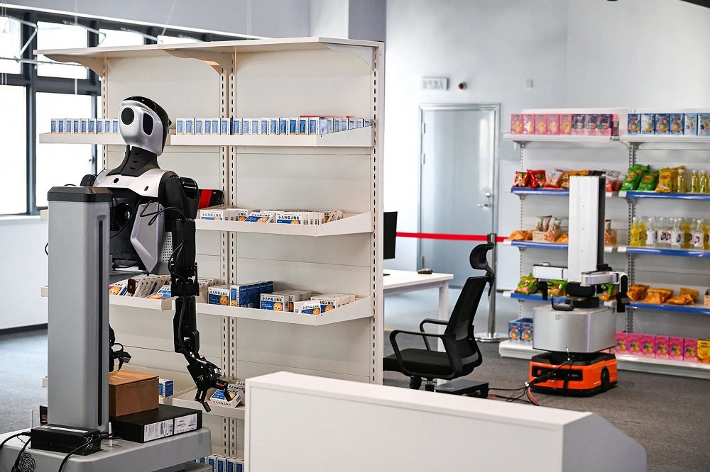 Đây là một phần trong chiến lược đưa Trung Quốc trở thành cường quốc robotics, lĩnh vực cạnh tranh trực tiếp với Mỹ.