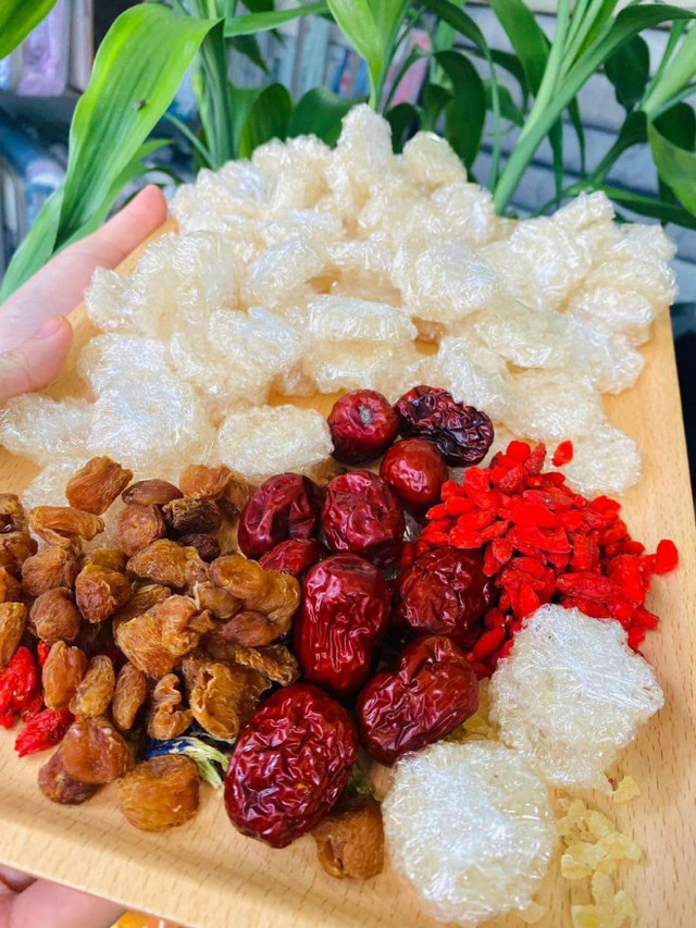 Tổ yến chưng đắt khách mùa dịch, chủ cửa hàng bán sương sương vài cân/ngày - Hình 12 To yen chung dat khach mua dich, chu cua hang ban suong suong vai can/ngay-Hinh-12