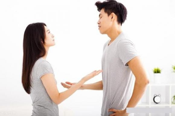 Bố dành hết tiền mua nhà nhưng không cho con trai đứng tên, lý do là gì? - Hình 2 Bo danh het tien mua nha nhung khong cho con trai dung ten, ly do la gi?-Hinh-2