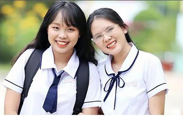 Hi hữu trong lịch sử thi Đại học: Hai cô cháu cùng đậu thủ khoa Hi huu trong lich su thi Dai hoc: Hai co chau cung dau thu khoa