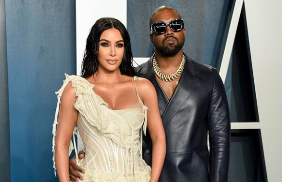 Vợ chồng Kim Kardashian thường xuyên cãi nhau vì ở nhà quá lâu - Hình 2 Vo chong Kim Kardashian thuong xuyen cai nhau vi o nha qua lau-Hinh-2