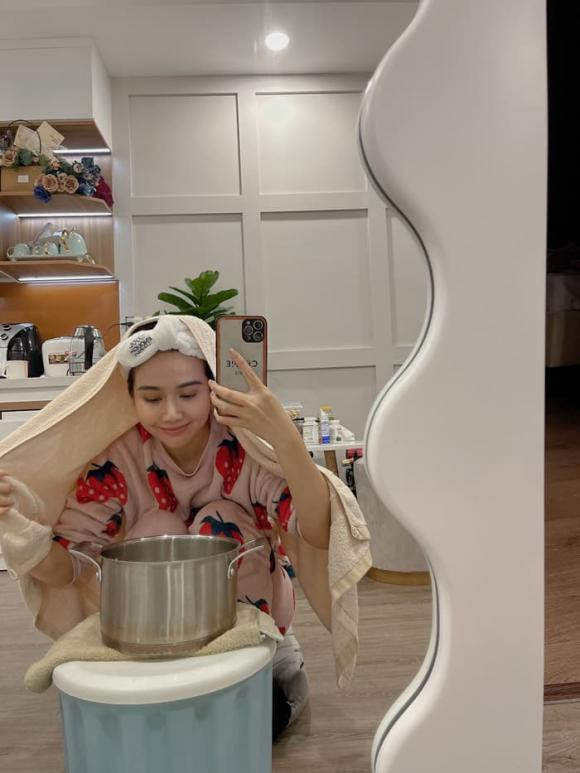 Huyền Lizzie kể chuyện 10 ngày 'chiến đấu trong hoà bình' với COVID-19 - Hình 10 Huyen Lizzie ke chuyen 10 ngay 'chien dau trong hoa binh' voi COVID-19-Hinh-10