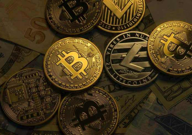 Tin Bitcoin hôm nay 30/7: Tiền điện tử có thể giảm xuống 8.800 USD/Bit. Tin Bitcoin hom nay 30/7: Tien dien tu co the giam xuong 8.800 USD/Bit.