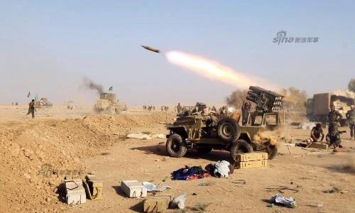 Dàn vũ khí Quân đội Irad đang “vùi dập” phiến quân IS