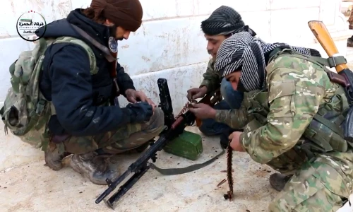 Kinh ngạc vũ khí của chiến binh Sư đoàn Hamza ở Syria