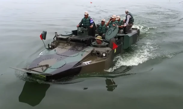 Indonesia thử nghiệm M113 cải tiến phù hợp với HQĐB Việt Nam