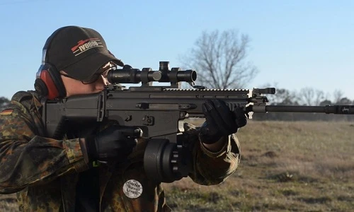 SCAR-FN40GL có xứng là súng trường nhất của đặc nhiệm Mỹ?