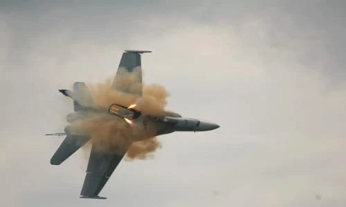 Ghế phóng thoát hiểm: "Con dao hai lưỡi" trên chiến đấu cơ