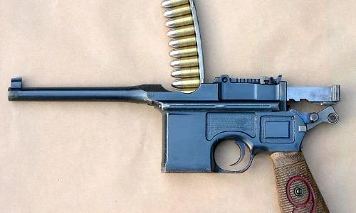 Mauser C96: "Cha đẻ" của mọi dòng súng ngắn hiện đại