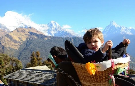 Hành trình qua 24 quốc gia của phượt thủ nhí 6 tuổi