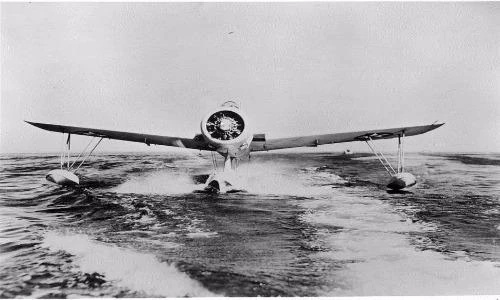 Trọng trách nặng nề của những thủy phi cơ trong CTTG 2