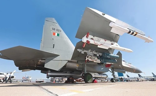 Tự sản xuất Su-30 giá “cắt cổ”, chính phủ Ấn Độ thanh minh thế nào?