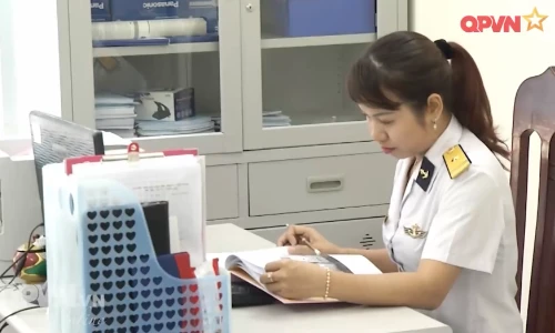 Bất ngờ khả năng của nữ quân nhân Quân đội Việt Nam