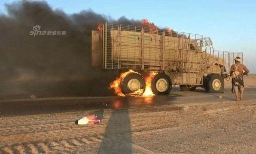 Tàn khốc cảnh thiết giáp Ả-rập cháy ngùn ngụt ở Yemen