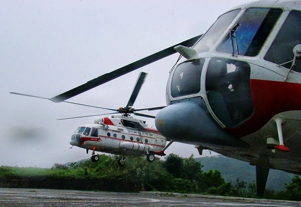 Những hình ảnh hiếm về thời trực thăng Mi-8/17 Việt Nam bay... vận tải du lịch