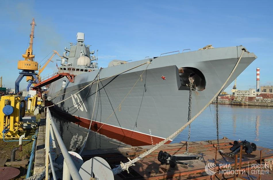 Đột nhập lên boong tàu khinh hạm mới tinh của Hải quân Nga