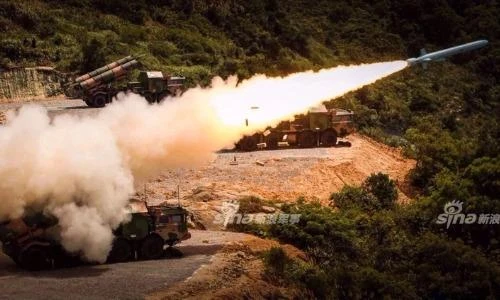 Sắp hết hạn Trung Quốc bắn thả cửa tên lửa YJ-62 