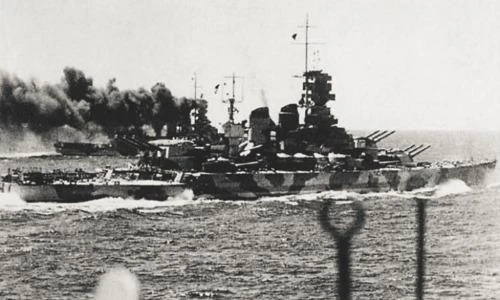 Kinh ngạc khả năng "bách phát, bách trúng" pháo của Italy trong CTTG 2