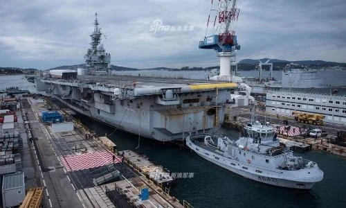 Tàu sân bay Pháp cần sửa gì để hoạt động thêm 25 năm?