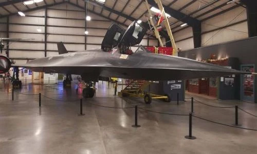 Số phận bi thảm của “siêu chim” SR-71 trong bảo tàng Mỹ