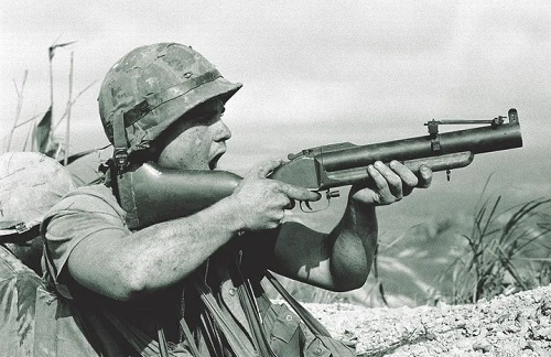 Loạt vũ khí lính Mỹ vừa nhìn là nghĩ ngay tới chiến tranh Việt Nam