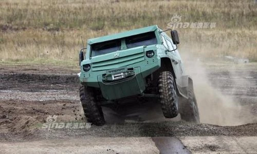 Hầm hố xe bọc thép mới của Lính dù Nga