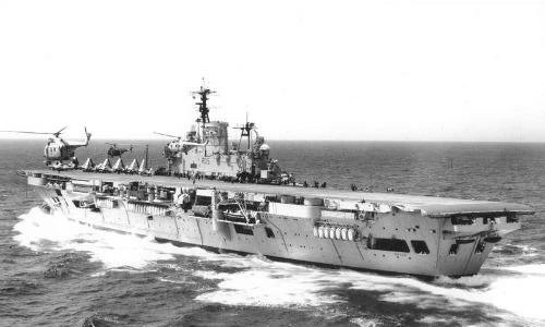 Soi tàu chiến tệ nhất mọi thời đại của Hải quân Anh