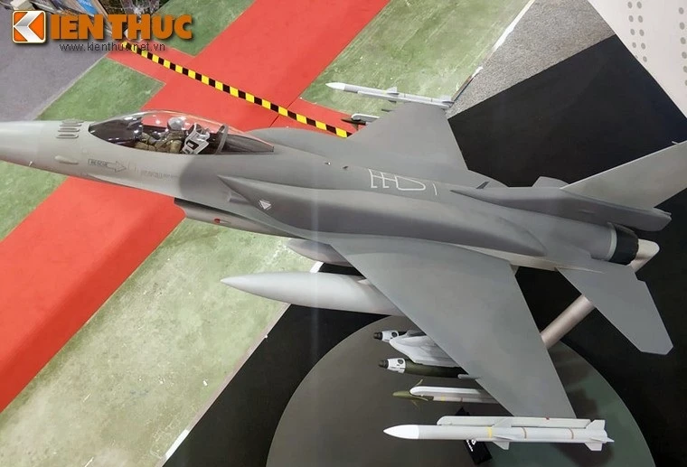 Việt Nam có thể sở hữu máy bay ném được bom nguyên tử?