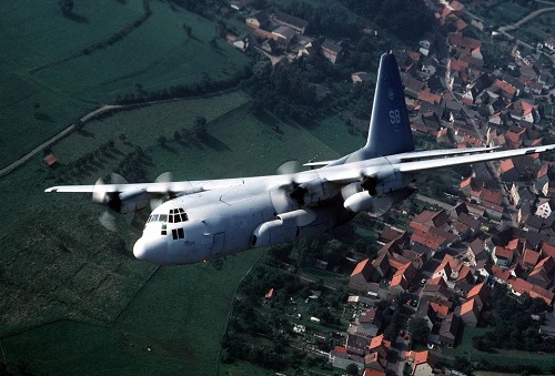 "La bàn bay" EC-130H đầu tiên của Không quân Mỹ được cho về hưu sau 37 năm