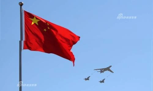 Căng thẳng nhìn chiến đấu cơ Trung Quốc thị uy ở Chu Nhật Hòa