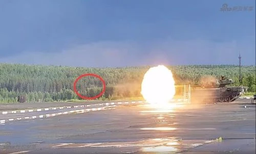 Bằng chứng Nga có siêu đạn pháo cho tăng T-14 Armata