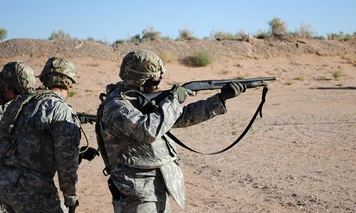 Bất ngờ cách súng shotgun "tiến hóa" trong quân đội các nước