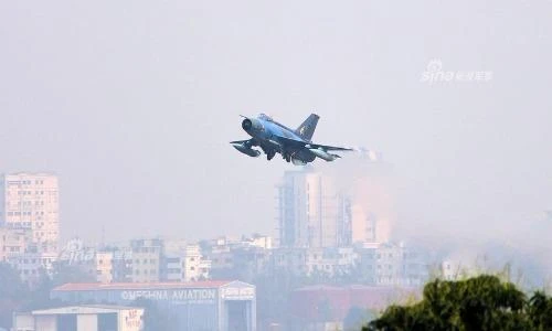 Chiến đấu cơ J-7: Con cưng của Không quân Bangladesh