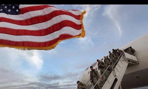 Xúc động khoảnh khắc hạnh phúc nhất của binh lính Mỹ 