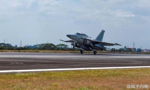 Cận cảnh phi cơ siêu thanh đầu tiên do Hàn Quốc chế tạo