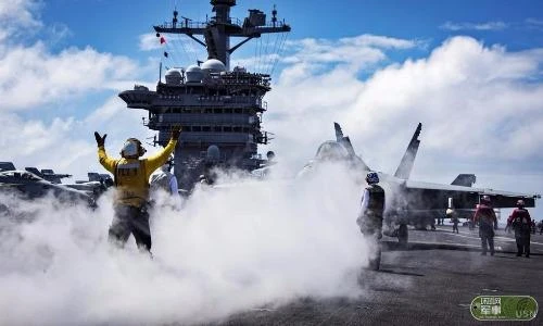 Mục kích tàu sân bay Mỹ hoạt động "ầm ĩ" ở Philippines