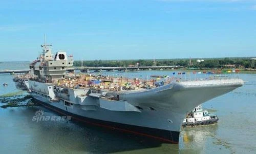 Ngán ngẩm tiến độ đóng tàu sân bay của Ấn Độ