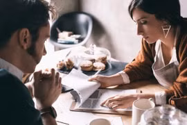 Thốt ra 4 câu này khi vay tiền chứng tỏ EQ cực thấp