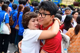 Con trượt lớp 10- hãy luôn ở bên con, nhất là khi thất bại