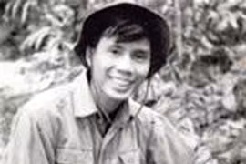 Nhà thơ Nguyễn Khoa Điềm, những câu thơ khắc dáng hình đất nước