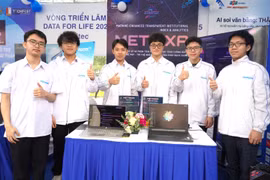Học sinh Việt Nam chế tạo AI xếp hạng khoa học, đột phá dữ liệu
